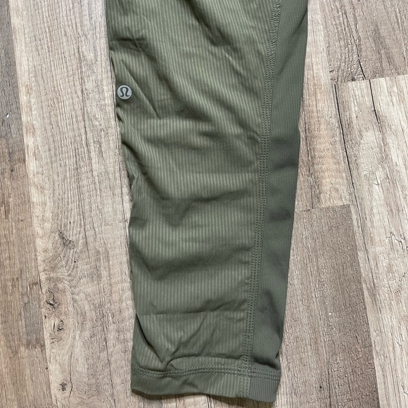 SOLD! lululemon dance studio mid rise green pant - Picture 8 of 9